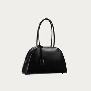 Freja Alma Bag Tall Black Gloss (new arrival) new nvr worn won’t leave up long!